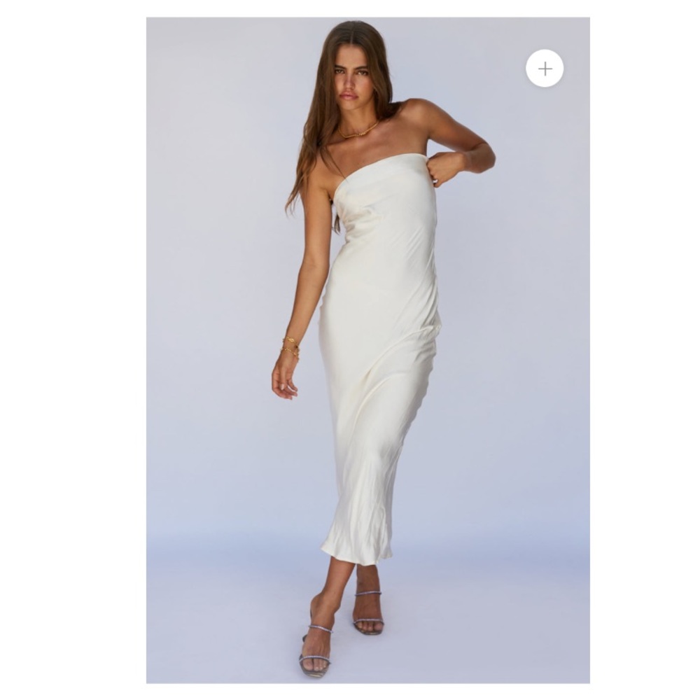 NWT Melrose white / Champagne strapless straws